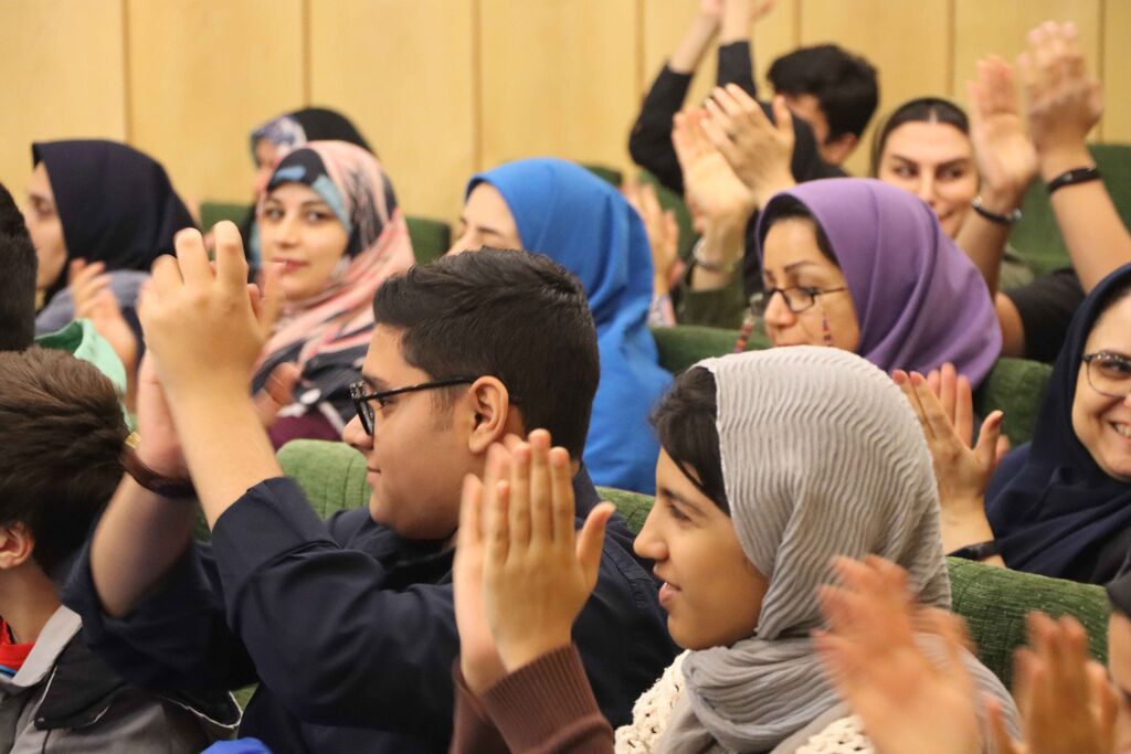 تقدیر از پژوهشگران اداره کل استان تهران