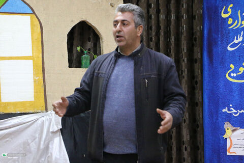 قصه گویی.سرخه