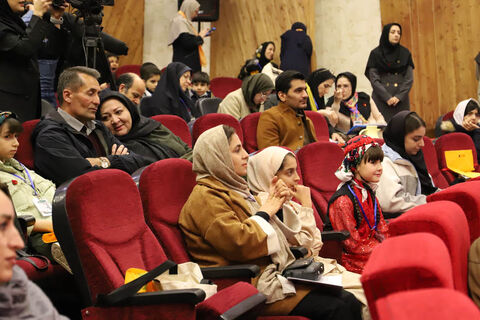 قصه‌ها در قاب تصویر / مرحله استانی بیست‌وهفتمین جشنواره قصه‌گویی استان اردبیل(1)