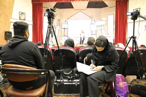 قصه‌ها در قاب تصویر / مرحله استانی بیست‌وهفتمین جشنواره قصه‌گویی استان اردبیل(1)