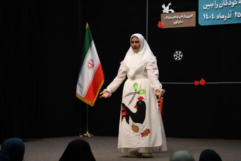 چند نما از دومین روز از برگزاری مرحله استانی بیست و پنجمین جشنواره بین المللی قصه‌گویی در کانون قزوین