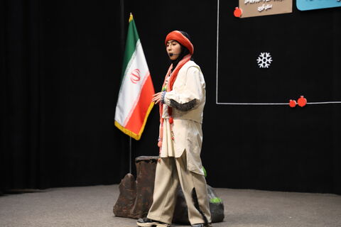 چند نما از دومین روز از برگزاری مرحله استانی بیست و پنجمین جشنواره بین المللی قصه‌گویی در کانون قزوین