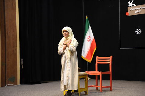 چند نما از دومین روز از برگزاری مرحله استانی بیست و پنجمین جشنواره بین المللی قصه‌گویی در کانون قزوین