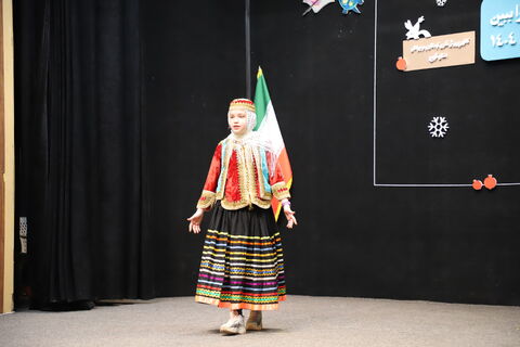 چند نما از دومین روز از برگزاری مرحله استانی بیست و پنجمین جشنواره بین المللی قصه‌گویی در کانون قزوین