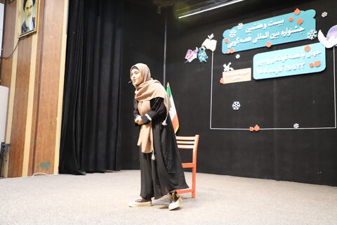 چند نما از دومین روز از برگزاری مرحله استانی بیست و پنجمین جشنواره بین المللی قصه‌گویی در کانون قزوین