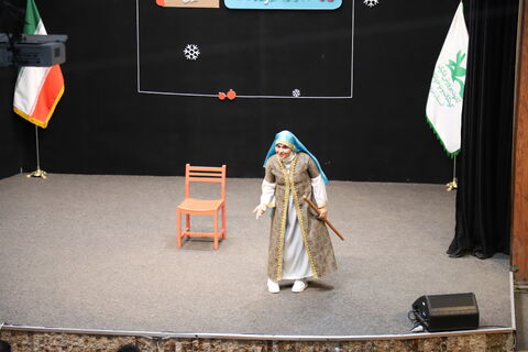 چند نما از دومین روز از برگزاری مرحله استانی بیست و پنجمین جشنواره بین المللی قصه‌گویی در کانون قزوین