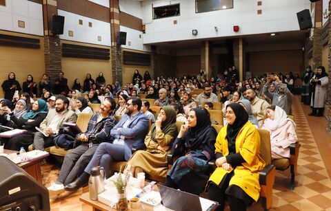 چند نما از دومین روز از برگزاری مرحله استانی بیست و پنجمین جشنواره بین المللی قصه‌گویی در کانون قزوین