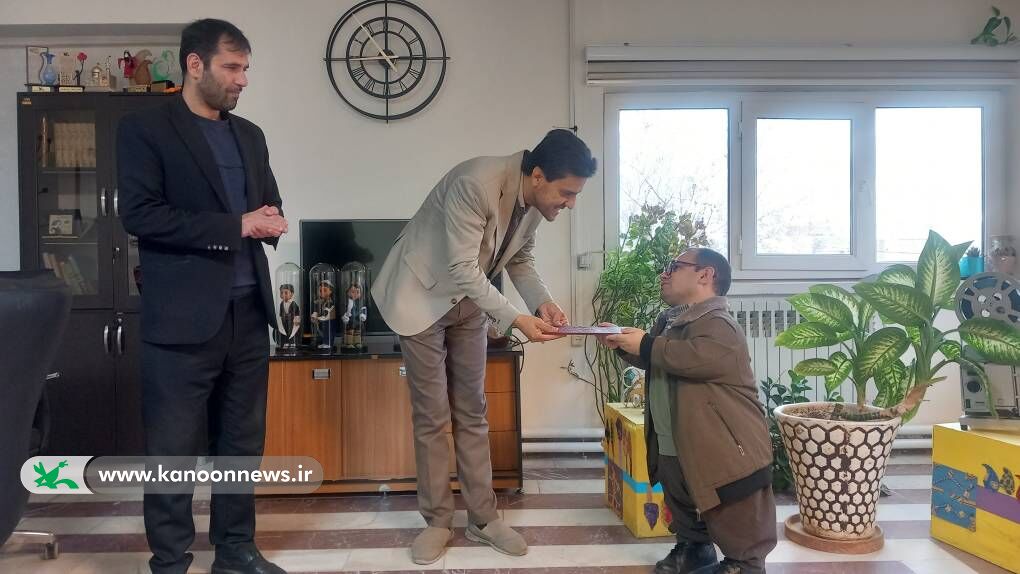 تجلیل انجمن سایدا از حمایتهای کانون پرورش فکری کودکان و نوجوانان استان کردستان