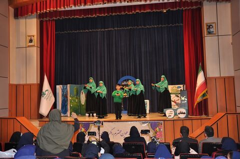 روز اول مرحله‌ استانی جشنواره قصه‌گویی استان البرز