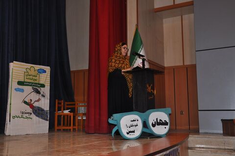 روز اول مرحله‌ استانی جشنواره قصه‌گویی استان البرز