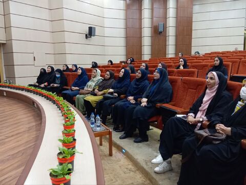 گزارش تصویری /ویژه برنامه "روشنای مهر" در کانون هرمزگان برگزار