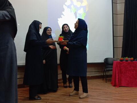 گزارش تصویری /ویژه برنامه "روشنای مهر" در کانون هرمزگان برگزار