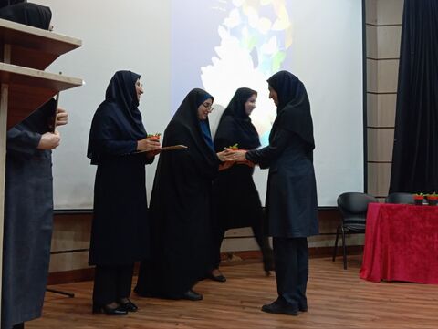 گزارش تصویری /ویژه برنامه "روشنای مهر" در کانون هرمزگان برگزار