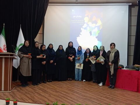 گزارش تصویری /ویژه برنامه "روشنای مهر" در کانون هرمزگان برگزار