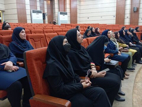 گزارش تصویری /ویژه برنامه "روشنای مهر" در کانون هرمزگان برگزار