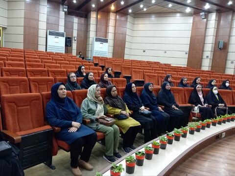 گزارش تصویری /ویژه برنامه "روشنای مهر" در کانون هرمزگان برگزار