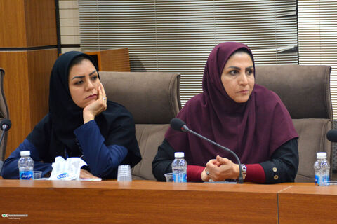 نشست صمیمی معاون فرهنگی کانون با کارشناسان آموزش و پژوهش کشور در جشنواره ملی پژوهش