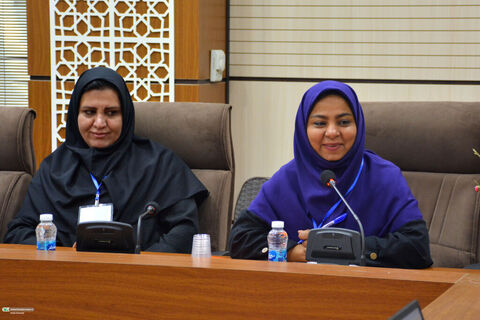 نشست صمیمی معاون فرهنگی کانون با کارشناسان آموزش و پژوهش کشور در جشنواره ملی پژوهش