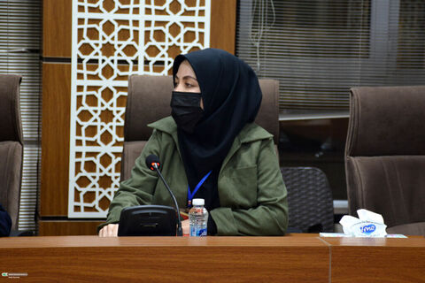 نشست صمیمی معاون فرهنگی کانون با کارشناسان آموزش و پژوهش کشور در جشنواره ملی پژوهش