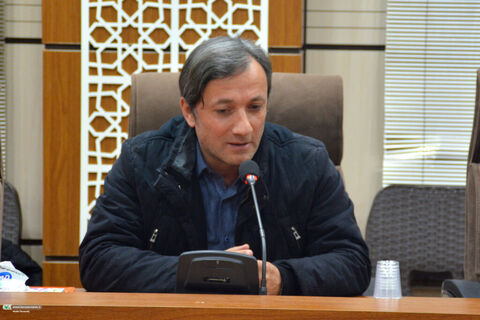 نشست صمیمی معاون فرهنگی کانون با کارشناسان آموزش و پژوهش کشور در جشنواره ملی پژوهش