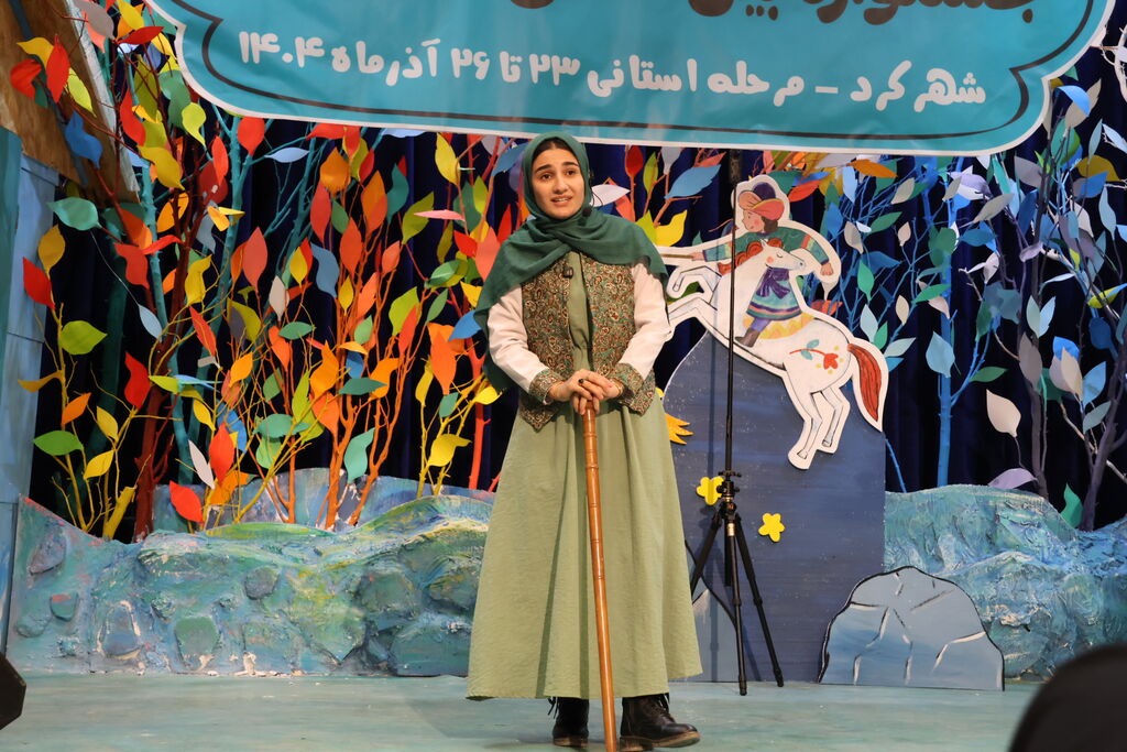 شاهنامه‌خوانی برای من فقط خواندن نیست، زندگی کردن است