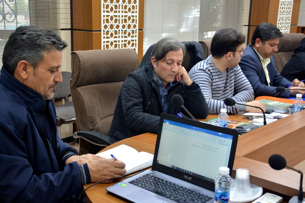 عرفان و کودکی بیش از کتاب، مربیمحور است