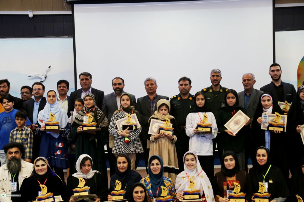 معرفی برگزیدگان رده استانی بیستوهفتمین جشنواره بینالمللی قصهگویی خوزستان