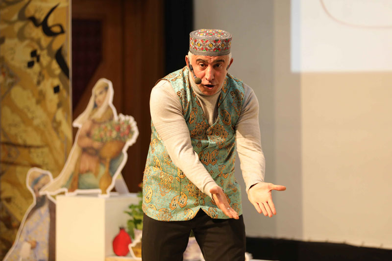 پایان نیم‌روز اول بیست و هفتمین جشنواره‌ی بین المللی قصه‌گویی استان تهران