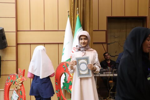 آیین اختتامیه مرحله استانی بیست و هفتمین جشنواره بین المللی قصه گویی به روایت تصویر (آلبوم سوم )