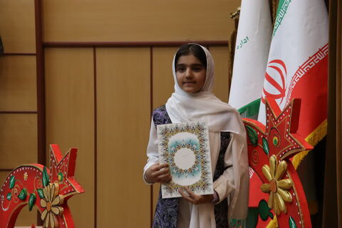 آیین اختتامیه مرحله استانی بیست و هفتمین جشنواره بین المللی قصه گویی به روایت تصویر (آلبوم سوم )