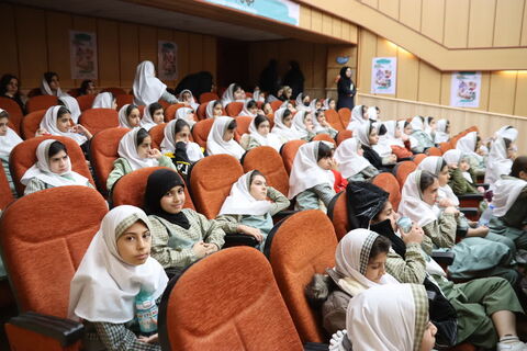 آیین اختتامیه مرحله استانی بیست و هفتمین جشنواره بین المللی قصه گویی به روایت تصویر (آلبوم سوم )