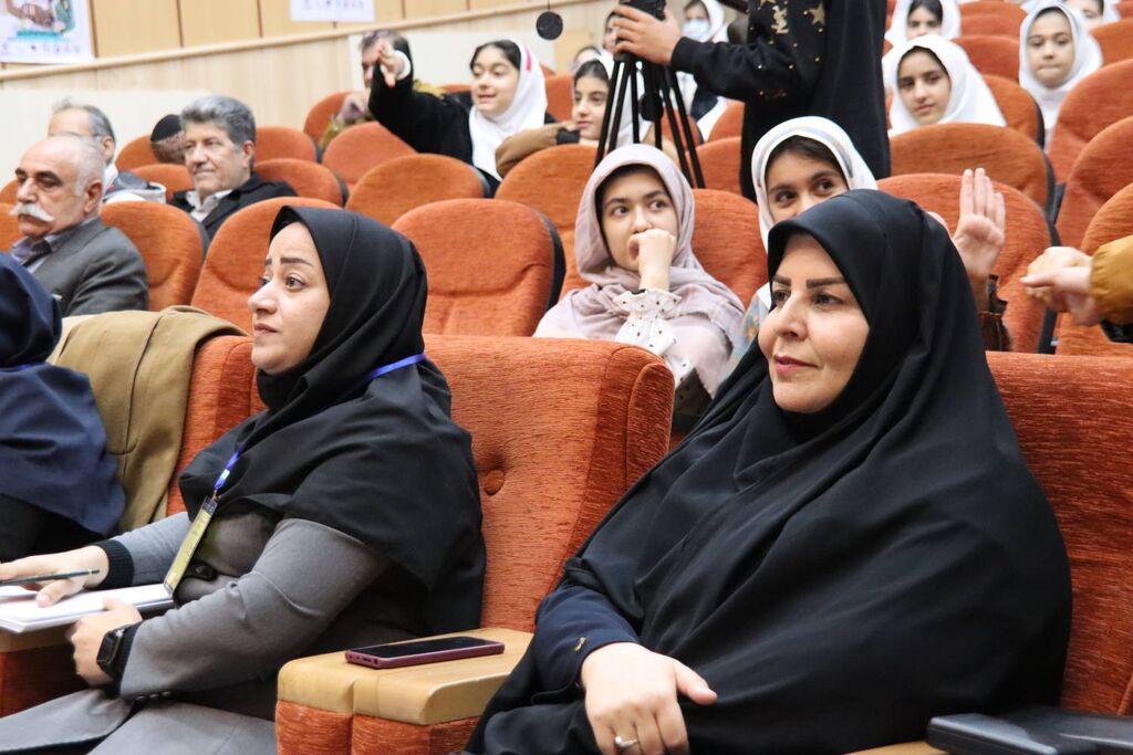 آغاز جشنواره مرحله استانی جشنواره قصه گویی کانون استان ایلام