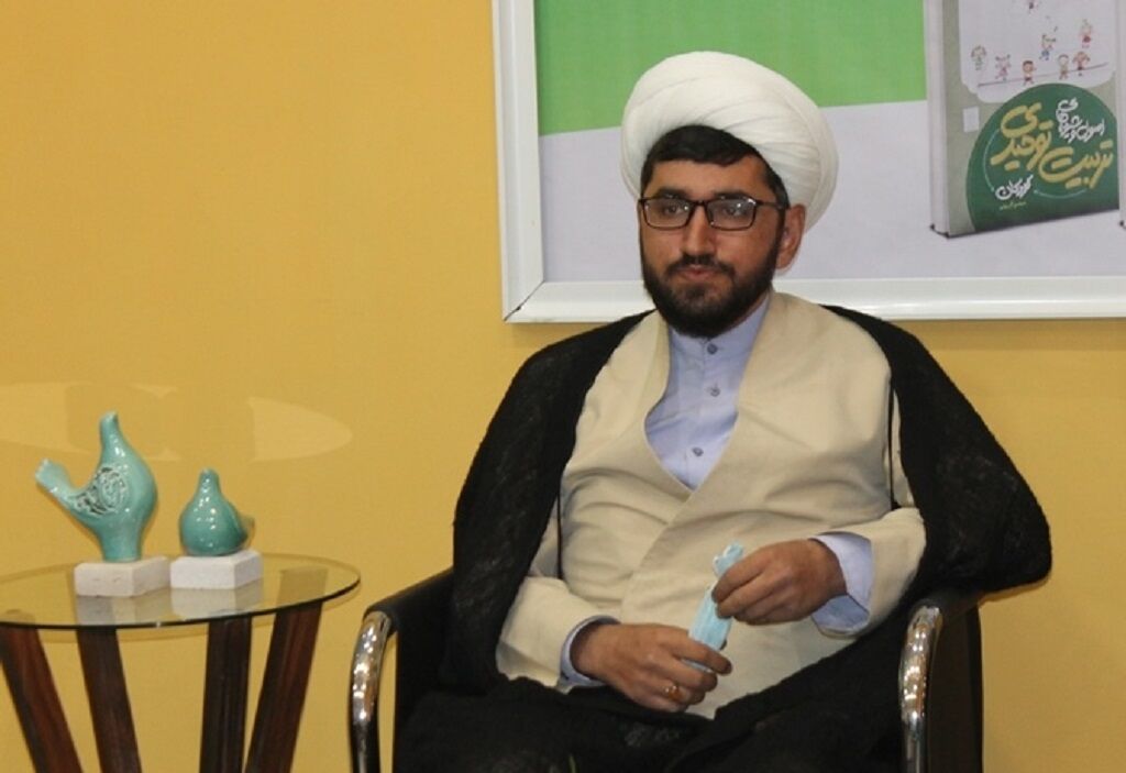 مسلم گریوانی عرفان، بینش و گرایش را تغییر میدهد