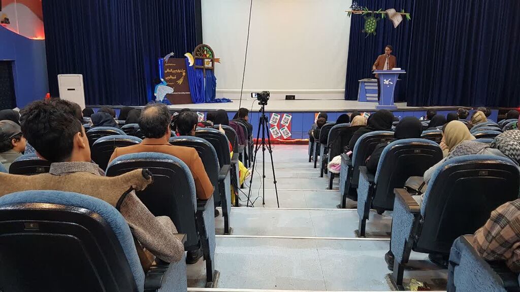 بیانیه هیئت داوران رده استانی جشنواره بینالمللی قصهگویی کانون کرمانشاه