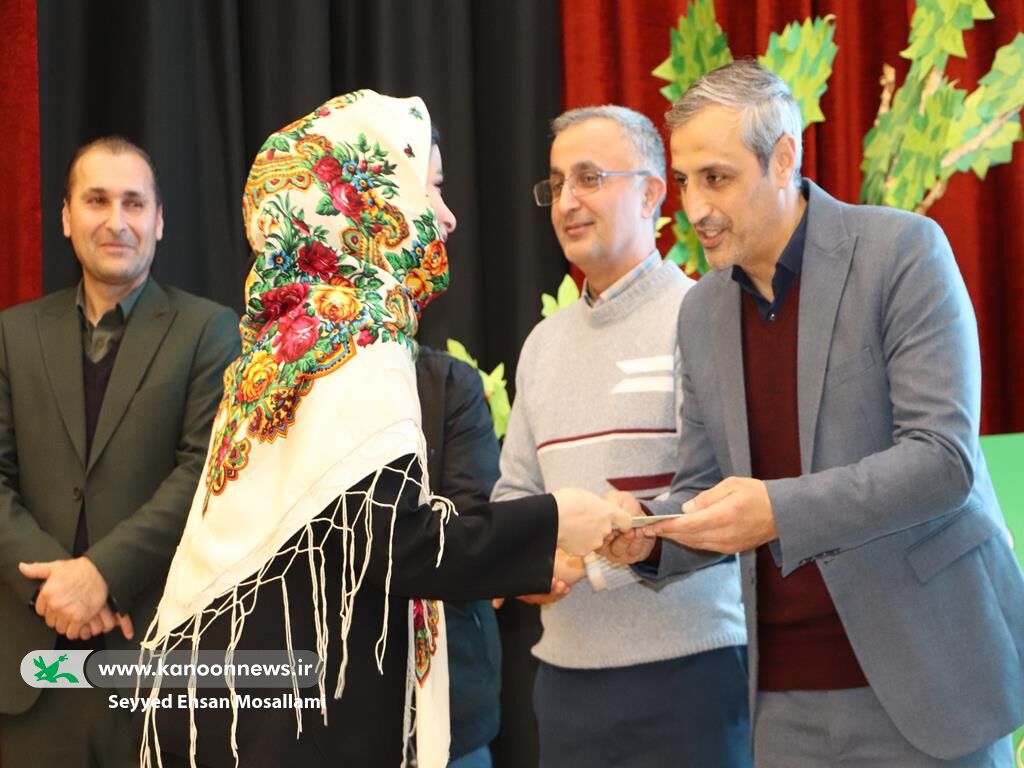 برگزیدگان مرحله استانی بیستوششمین جشنواره بینالمللی قصهگویی معرفی شدند