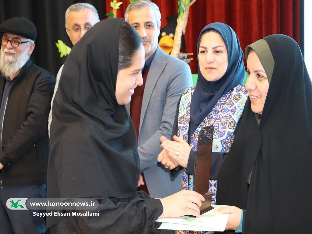 برگزیدگان مرحله‌ استانی بیست‌وششمین جشنواره بین‌المللی قصه‌گویی معرفی شدند