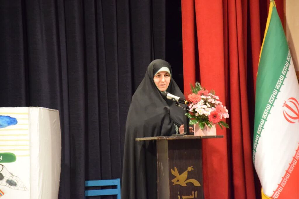 برگزیدگان مرحله استانی بیست‌وهفتمین جشنواره قصه‌گویی در استان البرز معرفی شدند