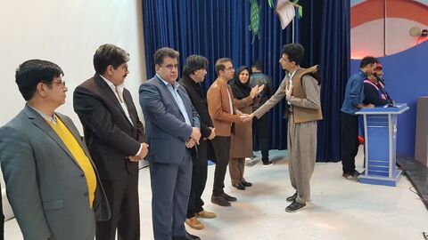 کرمانشاه. تجلیل از برگزیدگان