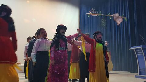 کرمانشاه.  اجرای دو سرود