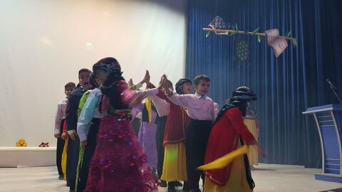 کرمانشاه.  اجرای دو سرود