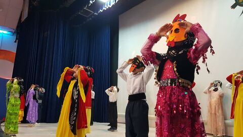 کرمانشاه.  اجرای دو سرود