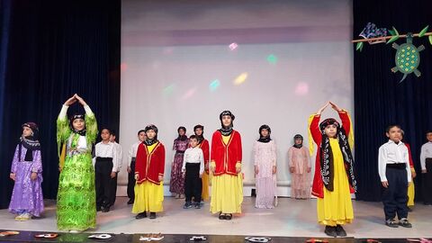 کرمانشاه.  اجرای دو سرود