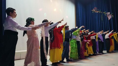 کرمانشاه.  اجرای دو سرود