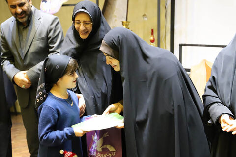 قصه‌ها در قاب تصویر / معرفی برگزیدگان مرحله استانی بیست‌وهفتمین جشنواره قصه‌گویی اردبیل