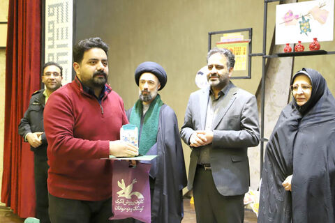 قصه‌ها در قاب تصویر / معرفی برگزیدگان مرحله استانی بیست‌وهفتمین جشنواره قصه‌گویی اردبیل