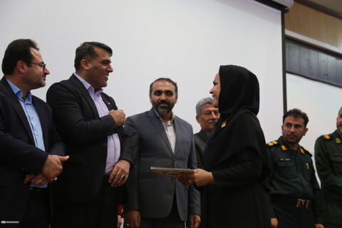 آیین تقدیر از برگزیدگان رده استانی قصه خوزستان