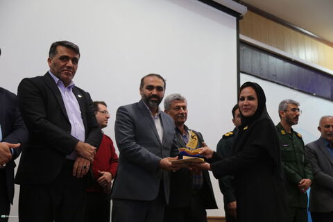 آیین تقدیر از برگزیدگان رده استانی قصه خوزستان