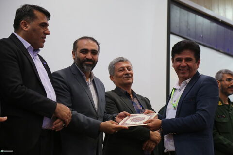 آیین تقدیر از برگزیدگان رده استانی قصه خوزستان