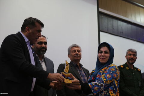 آیین تقدیر از برگزیدگان رده استانی قصه خوزستان