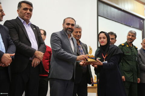 آیین تقدیر از برگزیدگان رده استانی قصه خوزستان